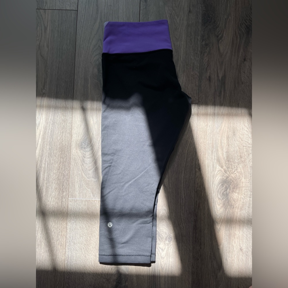 Lululemon capris - Picture 2 of 2